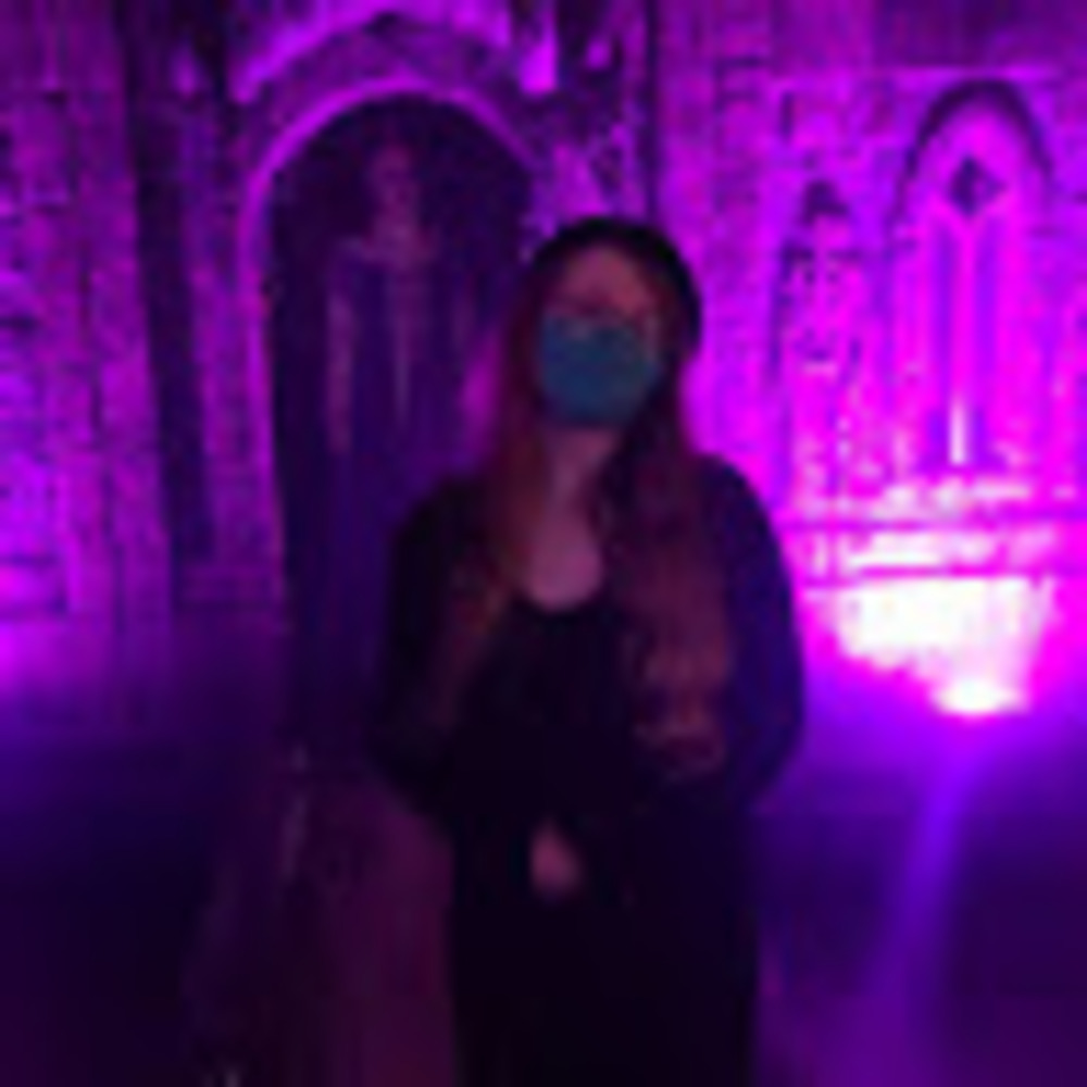 Meet your Posher, Rebecca